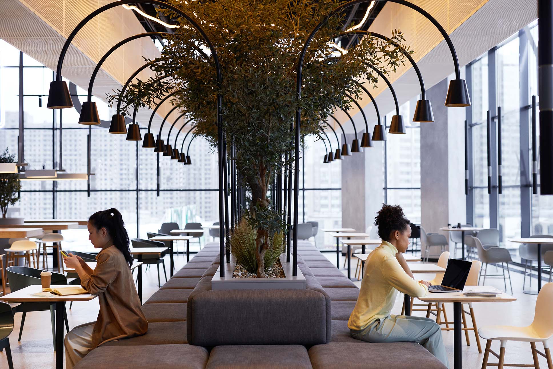 เลือก Co-working Space ใกล้ BTS ย่านสาทร สุขุมวิท พร้อมพงษ์
