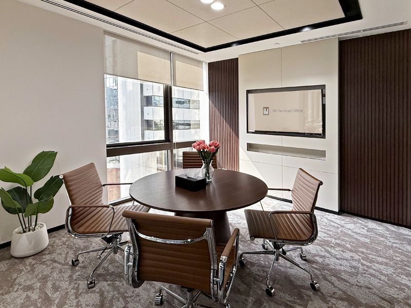 Meeting Room - Small 8 fl